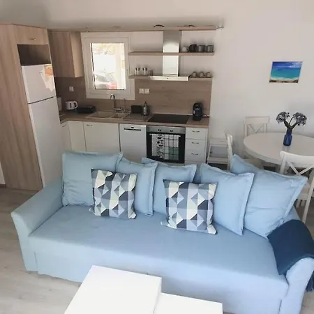 Alba Ocean View Luxury * Néa Ankhíalos