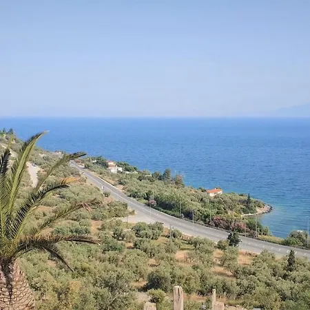 Alba Ocean View Luxury * Néa Ankhíalos