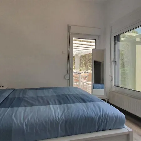 Alba Ocean View Luxury Néa Ankhíalos